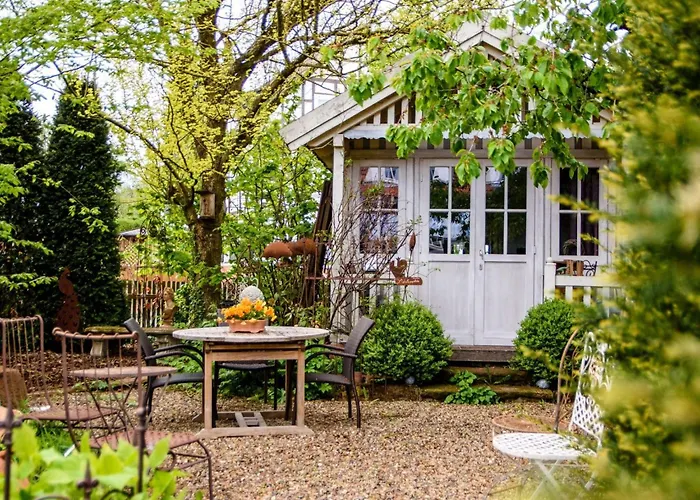 Gemuetliche In Mit Garten By Interhome Bracht